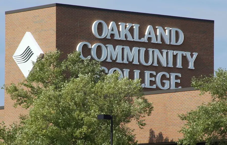 Oakland Community College (OCC) CNA Classes in Michigan